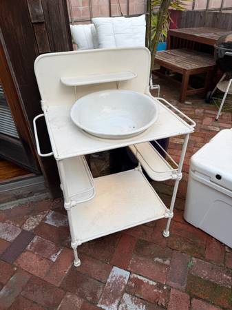 Vintage Enamel Washstand with Basin 1