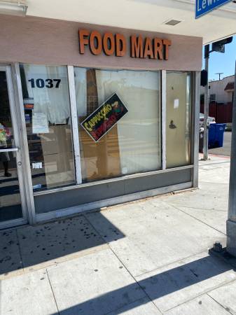 SNACK SHOP 4 SALE 1