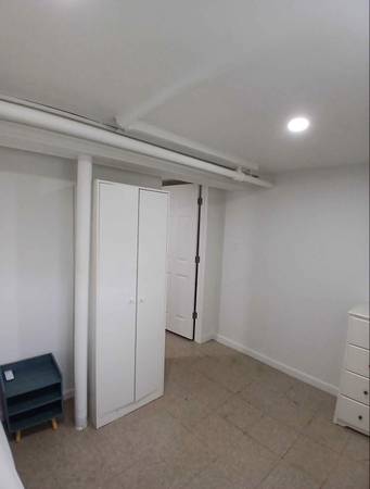Habitación en alquiler por $850 (Maspeth)64033632943233123