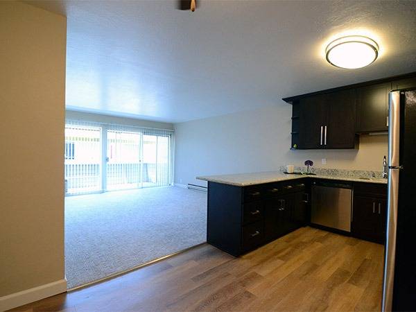 $2,995 / 2br - 876ft2 - Apartamento de 2 habitaciones, zona de Santa Clara, cocina moderna, ¡plano de concepto abierto deseado! (santa clara)63845957311747120