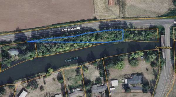 $22,900 Frente al río Row - 0,64 acres (Cottage Grove)