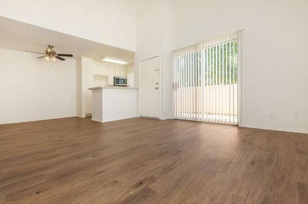 $2,419 / 2br - 822ft2 - Soothing Spa, Washer/Dryer In-Unit, 2 BD (Santa clarita)63912984916226122