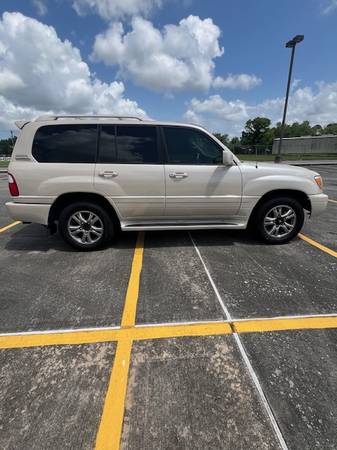 2005 Lexus LX470 V8 - $12,999 (Clear Lake)63622150624643121