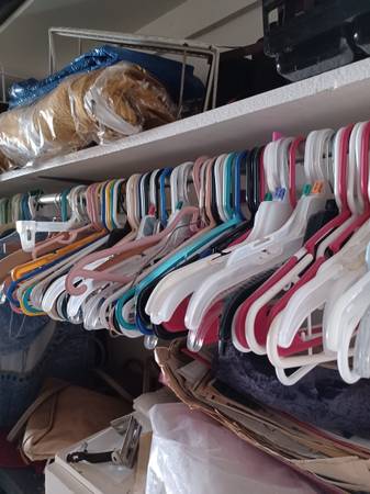 50 Plastic Clothes Hangers 1