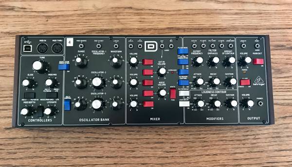 Behringer Model D Synth… Perfect 1
