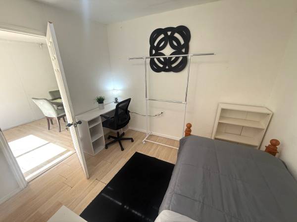 $795 / 1 habitación - Habitación privada completamente amueblada en Miami Gardens, todos los servicios incluidos (Miami Gardens)63379589672067122