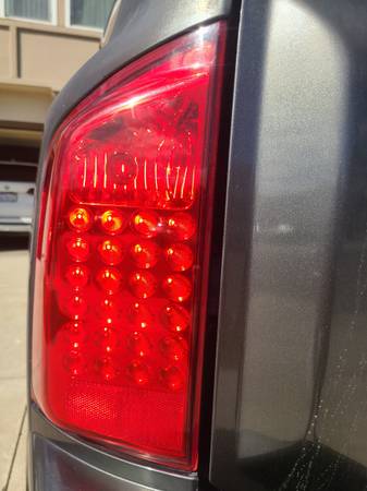 TESTED 2004-2010 INFINITI QX56 DRIVER TAILLIGHT 1