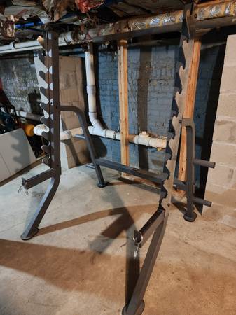 Squat Rack 1