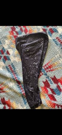 Lululemon Capri w/zipper pocket 1