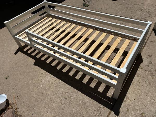 TWIN XL BED 1