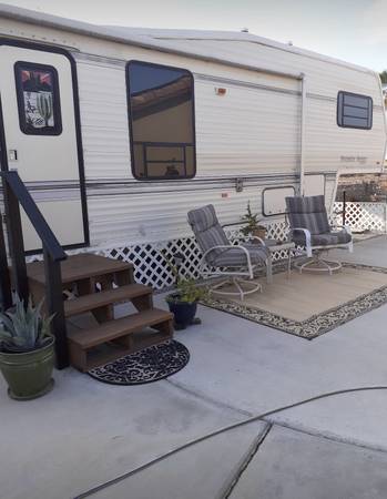 $900 / 1br - Spend Thanksgiving in sunny Yuma! (Foothills)64214142523777121