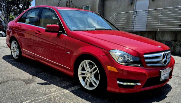 2012 Mercedes C250 - $12,995 (Manhattan Beach)63618314004225121