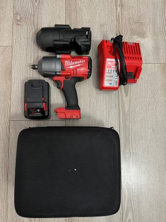 Milwaukee high torque Impact wrench 1