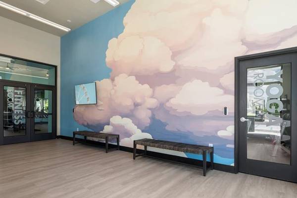 $1,945 / 1br - 782ft2 - Piscina y Spa Brillantes, Puertas de Acceso Controlado (Ubicado junto a centros comerciales, I-25, escuelas/universidades)63659747172483123