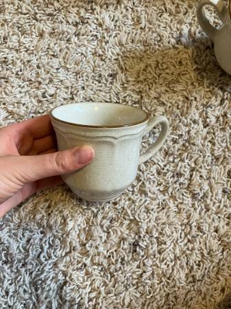 Vintage Hearthside Stoneware Baroque Tea Cups Set of 11 1