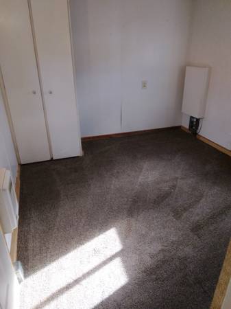 $1,200 / 2br - Casa Manufacturada Silverton (Silverton)63660444574723121