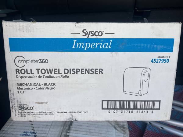 Dispensador de toallas de rollo Sysco Complete 360 Georgia Pacific negro - $10 (Reseda)63471471132929120