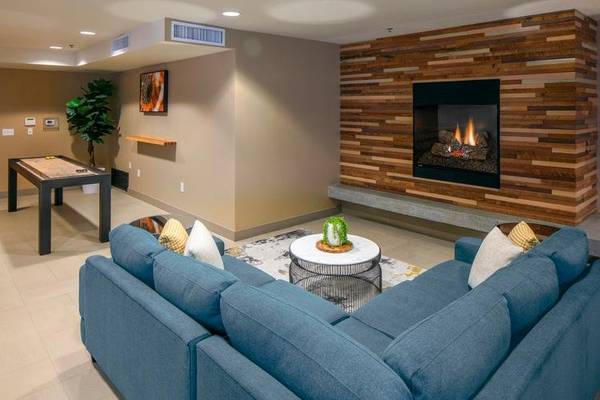 $2,808 / 2br - 1305ft2 - Oversized Closets, Custom Kitchen Island, Climate Control (Pearl)63831537176195120