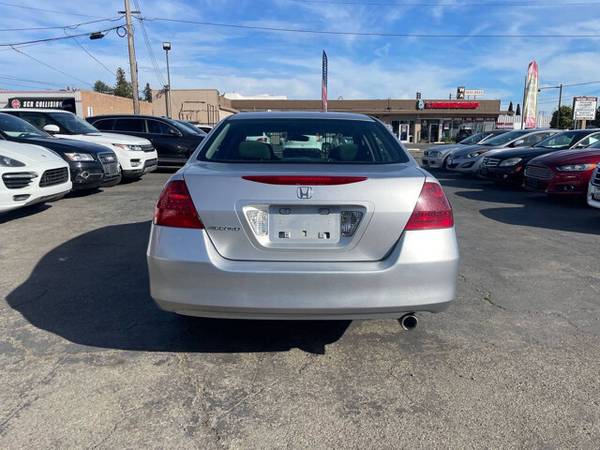 2006 Honda Accord LX 4dr Sedan 5A - $7,940 (- GET APPROVED TODAY - DRIVE TODAY!)63487043876227124