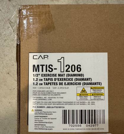 CAP Barbell Puzzle Tile Flooring, 1/2", Black, Diamond Pattern, 6 Pieces, NEW 1