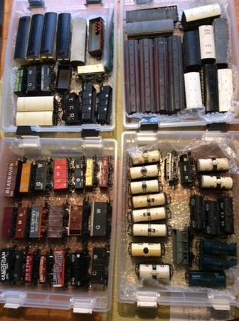 OO Scale model trains 1