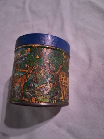 Vintage poperie tin, 1