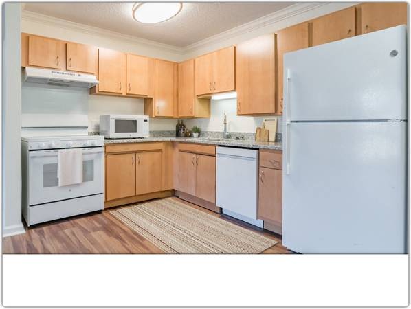$1,602 / 3br - 1280ft2 - 3 BR / 2 BA great for pets! Pet-Friendly Community in Lawrenceville (Lawrenceville)63964264935938121