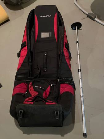 Maxfli Golf  PaddedTravel Case With Club Glove Included 1