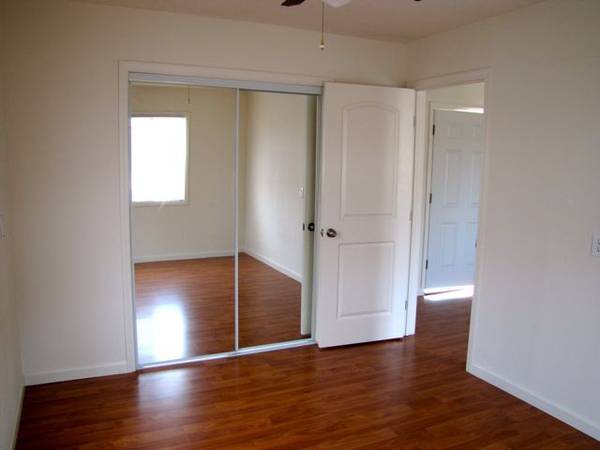 $1,150 / 2br - Albany , Unique, Over Garage, 2 Bedroom Apt. No Neighbors!! (albany / el cerrito)63879904606211121