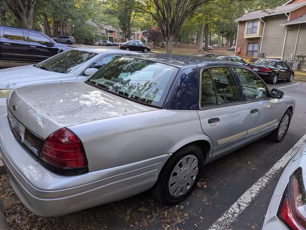 2010 Ford Crown Vic Police Interceptor – $4000 (tal cual) - $4,000 (Raleigh)63470077373699123