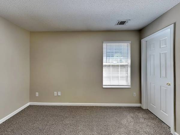 $1,609 / 3br - 1770ft2 - Wonderful 3 Bed 2 Bath Home! 1170 Sq Ft! (Decatur)63975297967619122