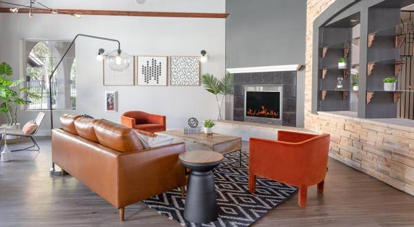 $1,764 / 1br - 906ft2 - FREE RENT 1/BD 1/BA, Social Room, Air Conditioning64021481747457121