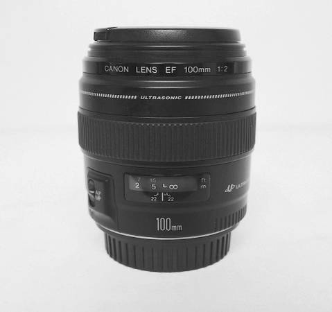 Canon EF 100mm f2 USM Lens (Not Macro) - $260 (Upper East Side)63471380090115120