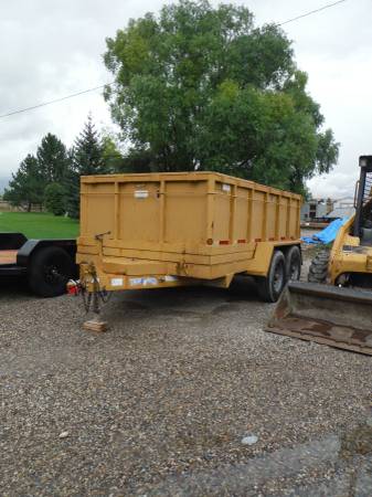 12 ft. Dump trailer  for rent 1