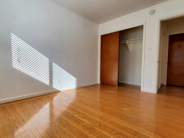 $1,099 / 1br - 650ft2 - 1-bedroom, 1-bathroom ..2395 Pacific Ave #963R (pacific heights)64000591050753122