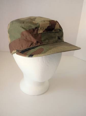 US Military Vtg 1996 Ltwt Army Class 1 Camouflage Cap with Ear Flaps 1