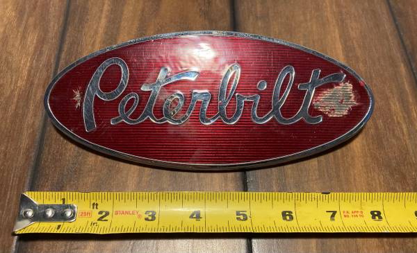 Original old school Peterbilt badge 1