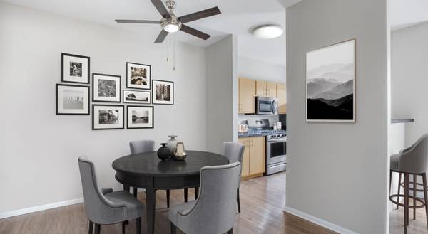 $1,939 / 2br - 1055ft2 - Wired for Internet & Cable, Situated in Modesto!, 2BD 2BA (3055 Floyd Ave, Modesto, CA)63970302644994120