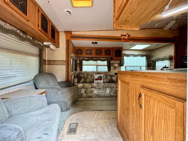 $1 / 1br - TRADE accommodation for work (Mokelumne Hill)63952106659459120