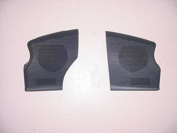 factory OEM speaker grills for dashboard : 1987 - 1993 Ford Mustang 1