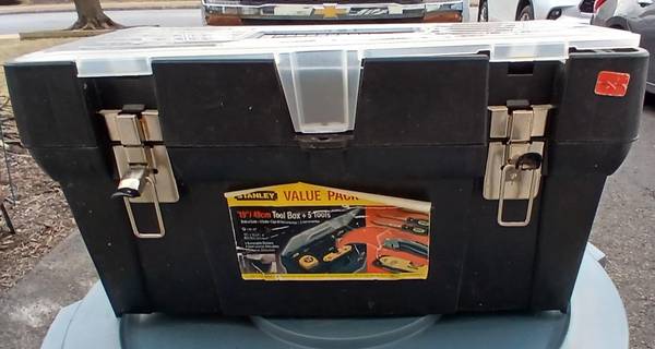 Tool Box Stanley 19" inch Brand New Carry Tool Box 1