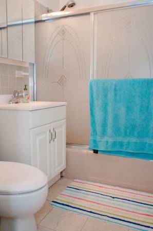 $1,000 / 2br - 730ft2 - Hablemos sobre lo mejor (Framingham)63690775635971123