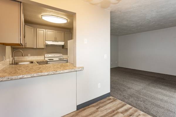 $1,265 / 1br - ¿Buscas mudarte este otoño? ¡Llama para unirte a nuestra lista de espera de octubre!63697264324739121