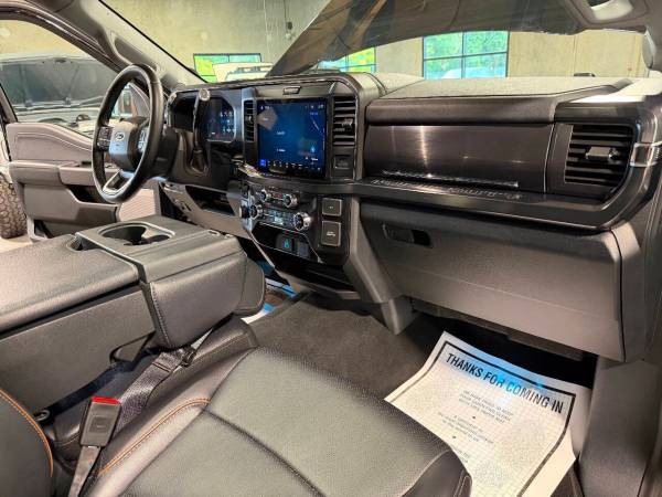 2025 Ford F-350 Super Duty - Photo 14