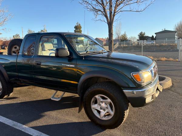 2002 Toyota Tacoma Prerunner 1