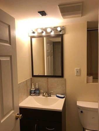 $6,000 / 3br - Chestnut Hill 3 Bed/3 Bath Single-Family House | Hackensack Rd (Chestnut Hill)64213549883137121