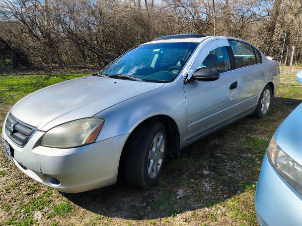2004 Altima 1