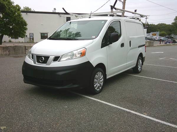 2017 NISSAN NV 200 CARGO VAN  ROOFRACK - $5,985 (WOBURN)63623667244163120