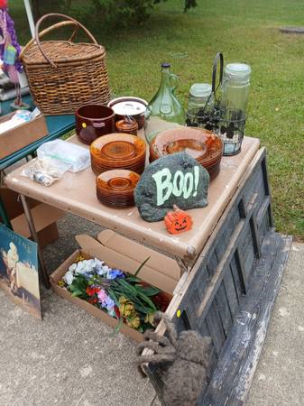 Yard sale photo