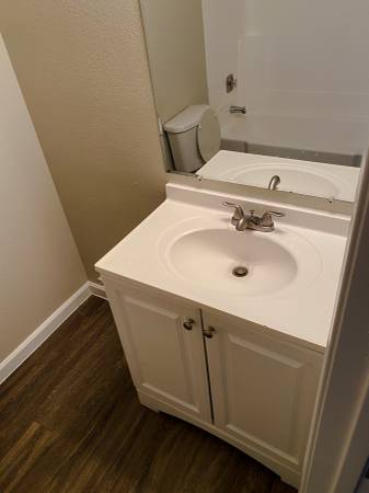 $1,895 / 700ft2 - Newly Updated Upper Level  Unit !! (City Heights)63819386253057122